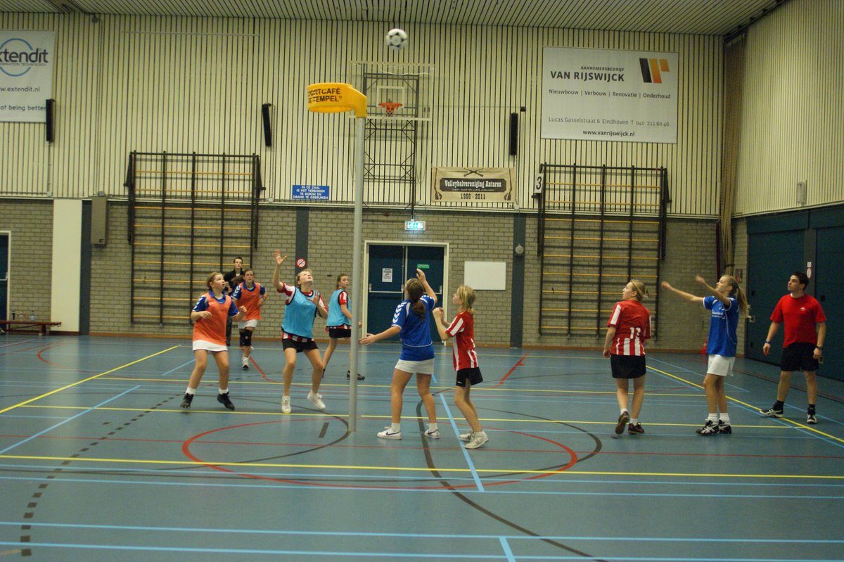 Korfbal C3  26 november-15.JPG
